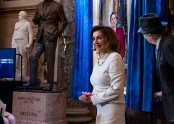 Trump backs stock trading ban so lawmakers like Pelosi can’t continue ‘ripping off’ constituents, WH claims