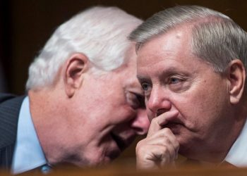 Senate Republicans call on DOJ to appoint special counsel in Obama-Russia investigation