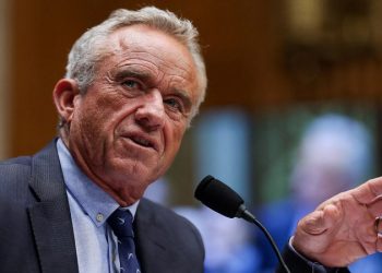 RFK Jr. fires 2 top aides at HHS in staff shakeup