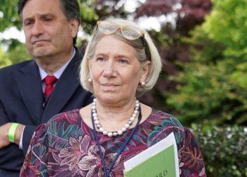 Veteran Biden insider Anita Dunn appears in House Oversight autopen probe