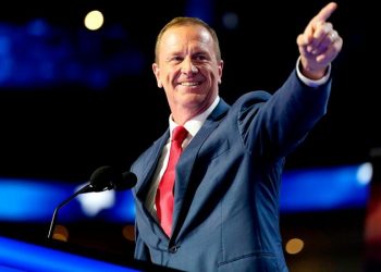 Conservative ‘playbook’ to beat Democrats in court outlined in senator’s new book