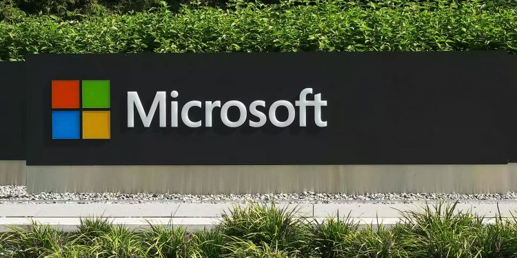 Why did Microsoft stock crash 11% after earnings despite beating estimates