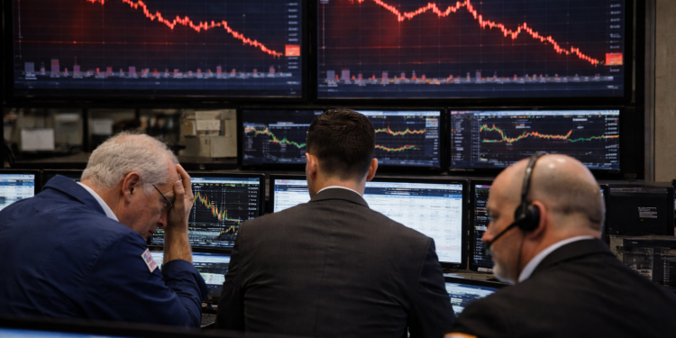 US stocks open lower as Nasdaq falls 0.6% and tech selloff deepens