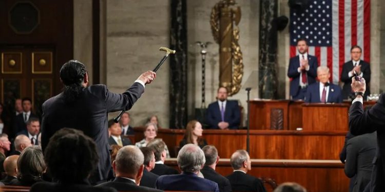 Al Green returns to House chamber for Trump SOTU after dramatic 2025 ejection