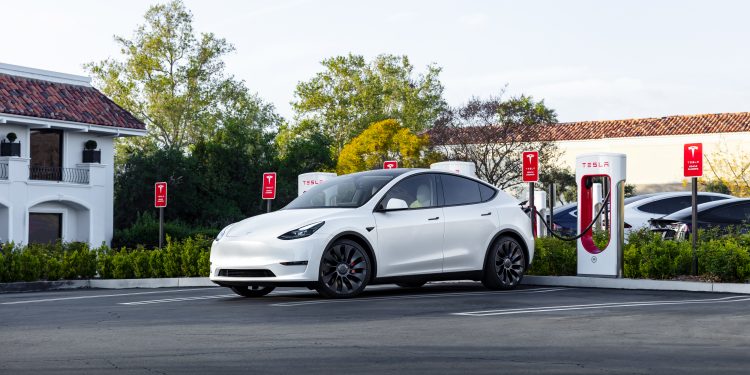 Why Tesla stock is falling around 2% on Thursday