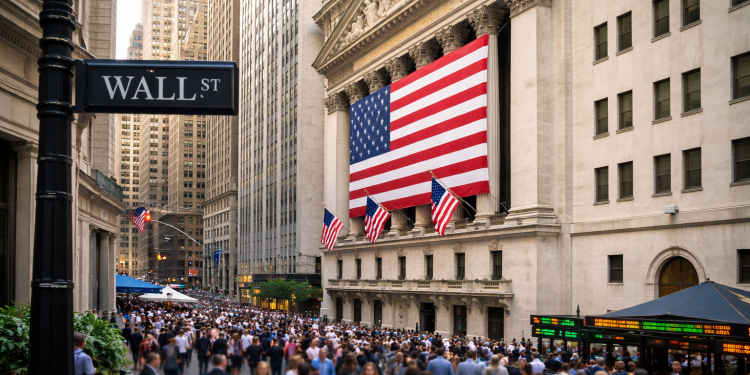 Will the S&P 500 Index and VOO stock rebound or crash further?