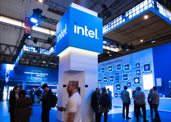 Why Intel stock is surging over 4% on Monday