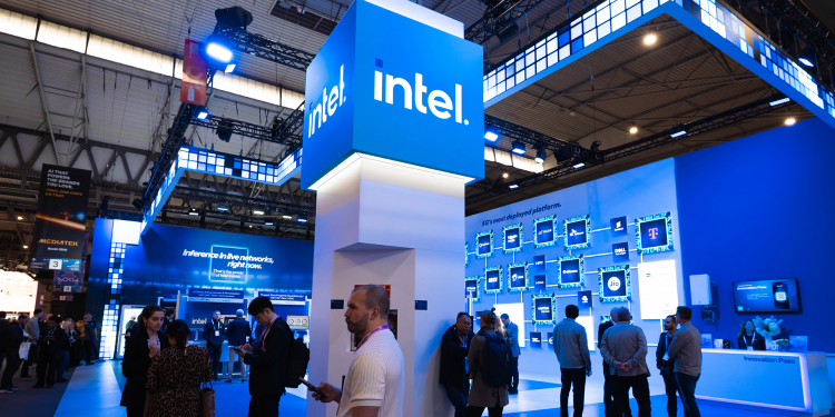 Why Intel stock is surging over 4% on Monday
