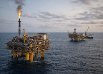 Can value stocks like Micron, Exonn hedge Middle East conflict risk?