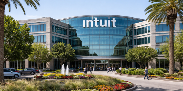 Intuit stock is crashing amid SaaSpocalypse concerns as a bullish pattern forms