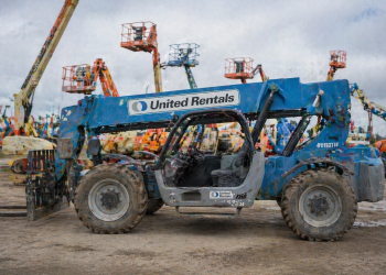United Rentals stock soars 23% as earnings beat lifts outlook