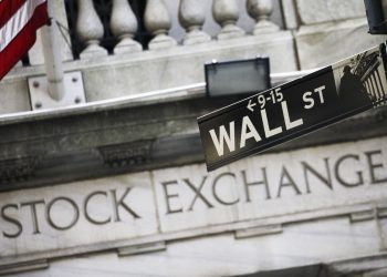 JPMorgan lifts S&P 500 target to 7,600: here’s what changed