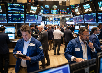 Oil spikes on Trump’s Hormuz threat—but why are markets calm?