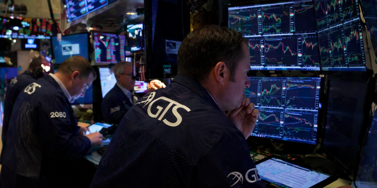 MSTR stock leads crypto-linked rally as Bitcoin surges