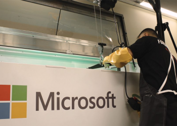 Microsoft stock continues to rally, but some analysts are turning cautious