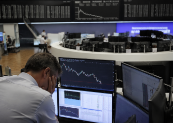 Europe shares dip as US-Iran peace outlook weakens